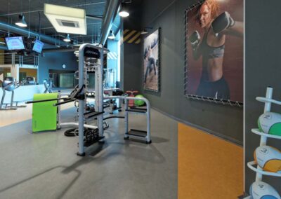 Orange Fitness pool and spa – 3
