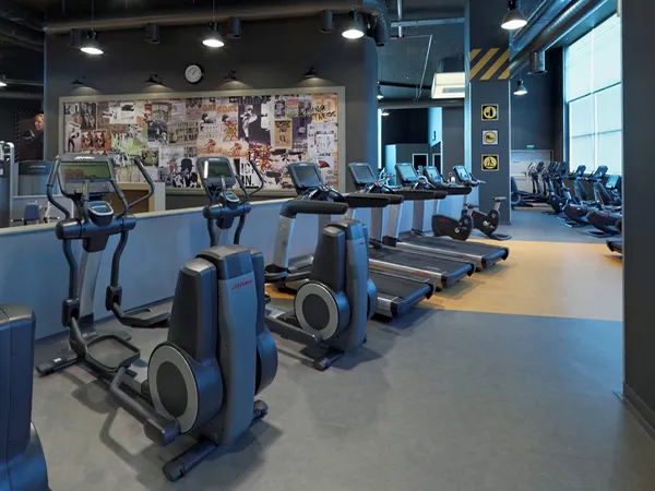Orange Fitness pool and spa